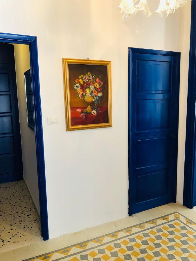 Donna Jona Lägenhet Trapani Exteriör bild