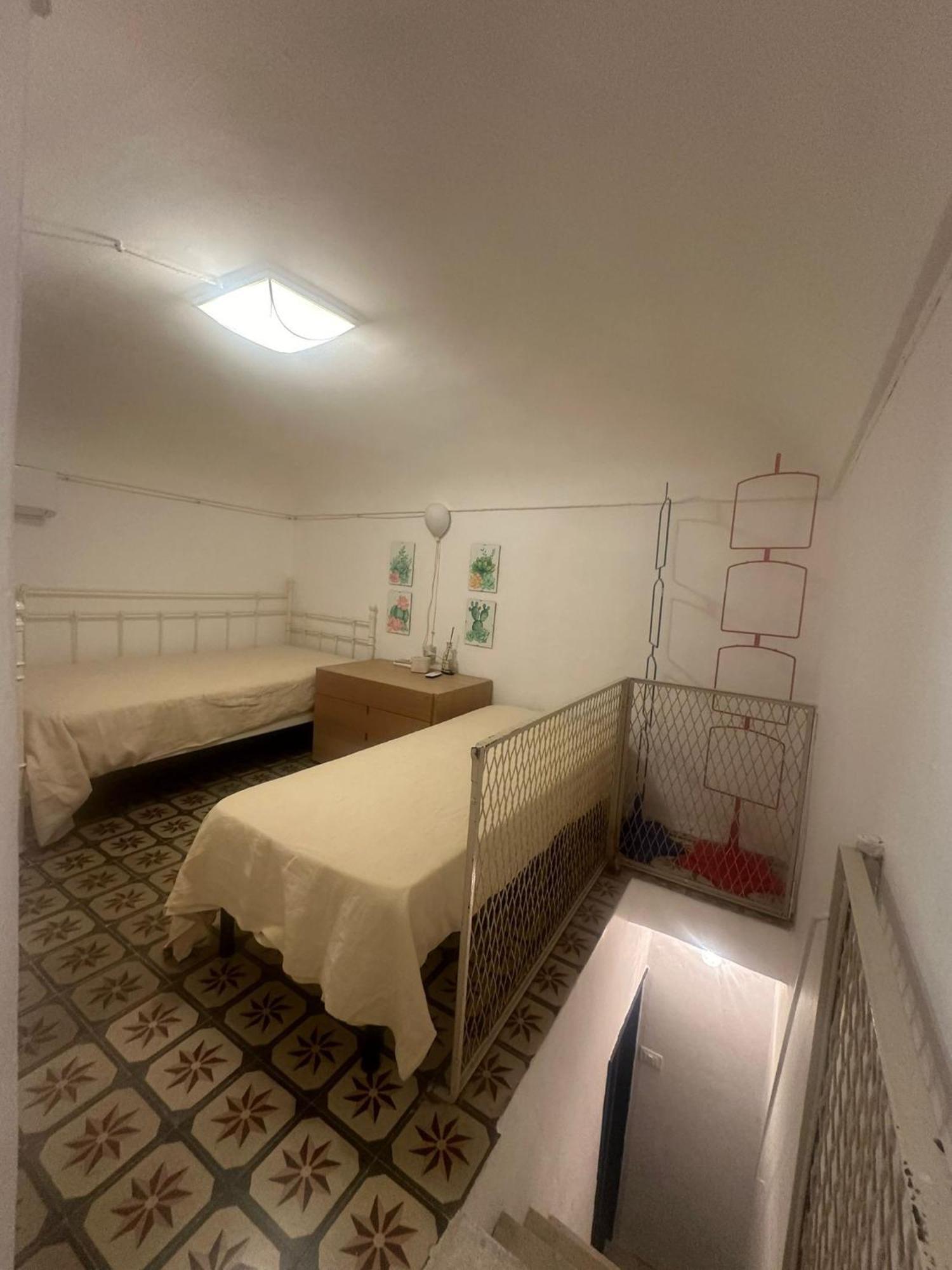 Donna Jona Lägenhet Trapani Exteriör bild